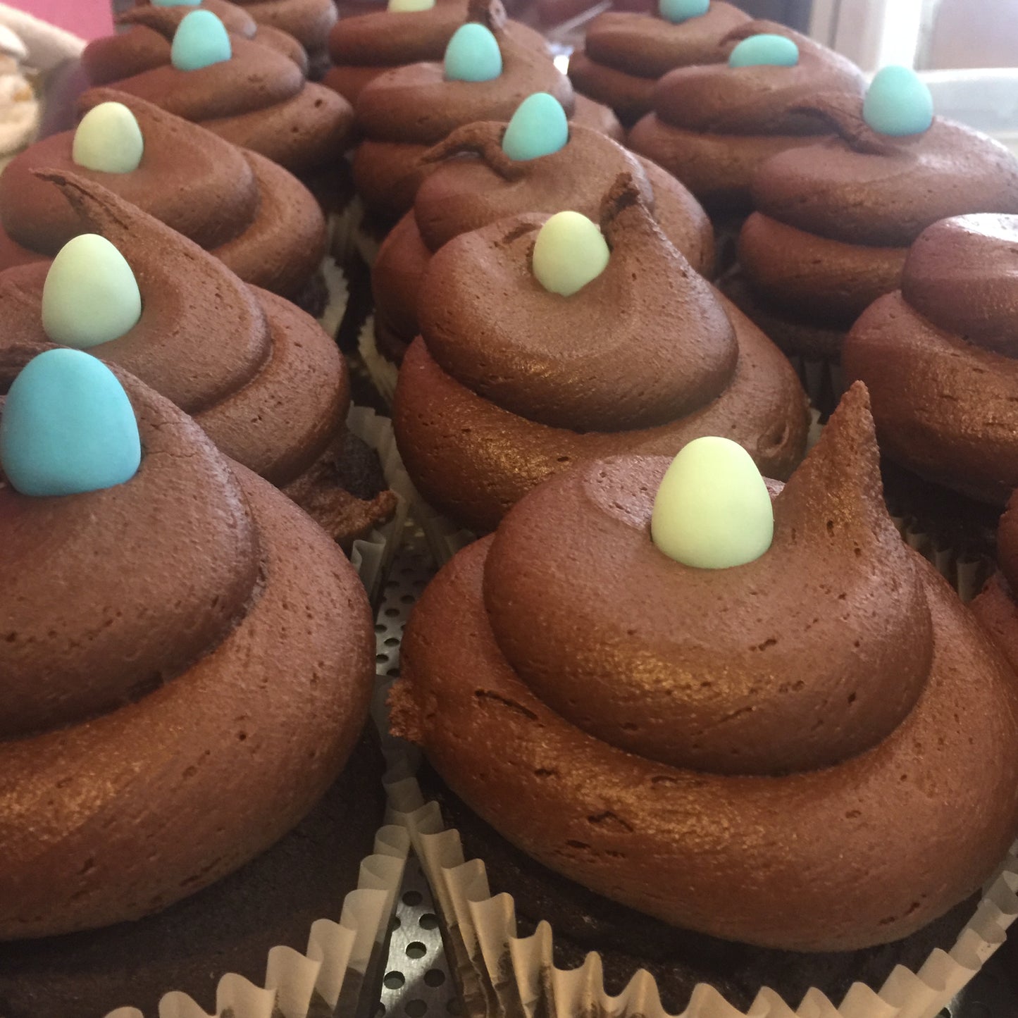 Chocolate Fudge Easter Cupcakes