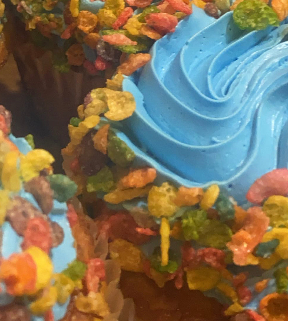 Gluten Free Fruity Pebbles Colossal Cupcakes